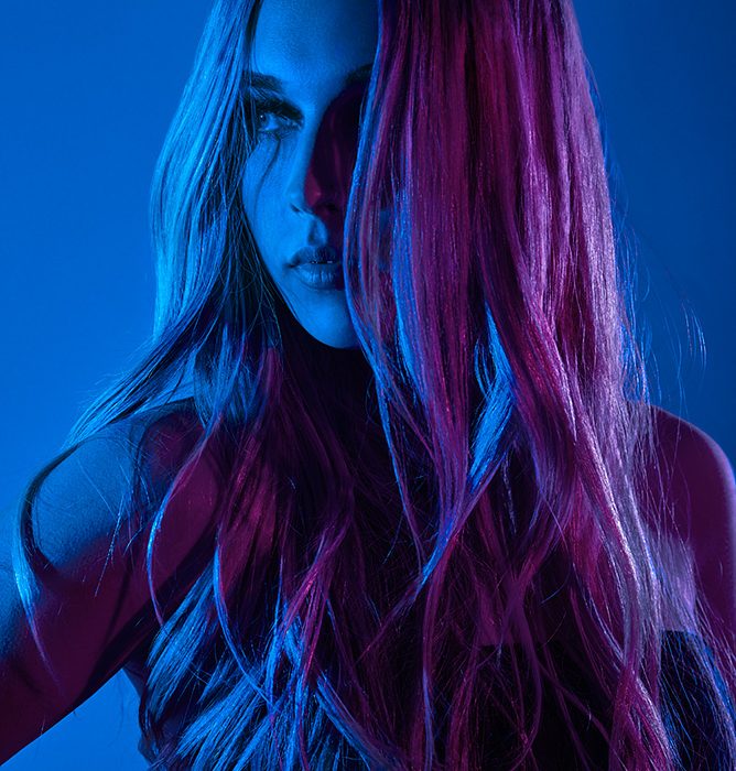 03-Bailey lit with 2 color gels